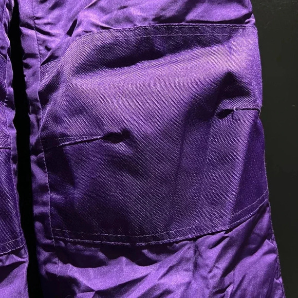 Champion Snow Pants, zipper pockets,padded knees,adjustable waist,reflective - Picture 6 of 12